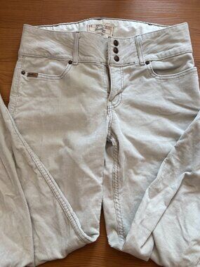 Levi Strauss Stretch Tan Khaki Corduroy Pants - Size Misses 8/32" inseam